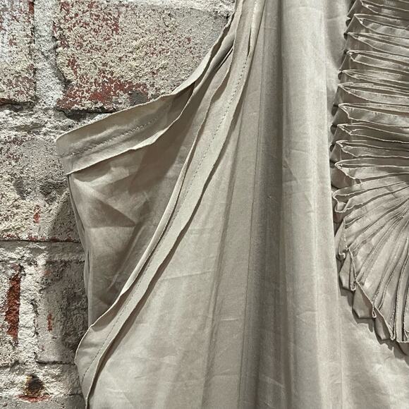 NEW BCBGMaxAzria Pleated Front Panel Dress in Mocha Size Large - Picture 10 of 11